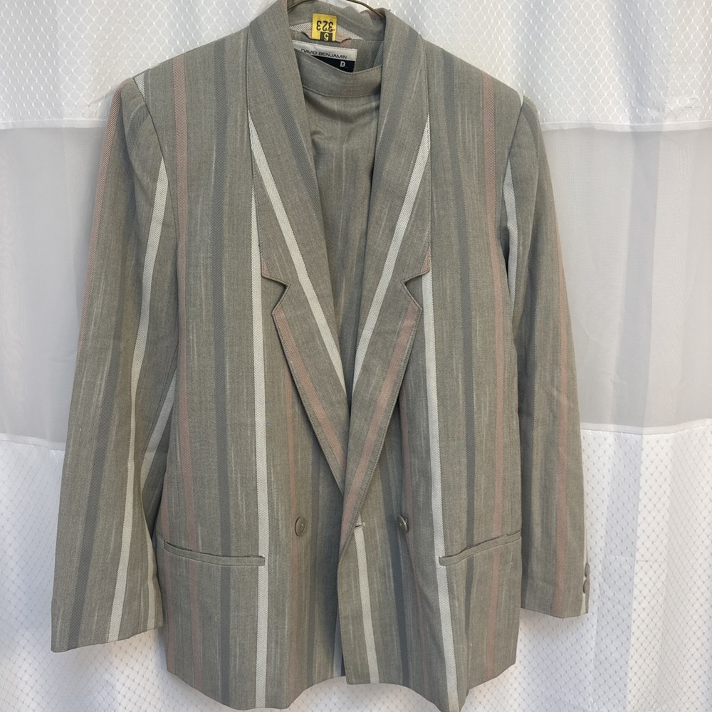Vintage David Benjamin Suit Jacket & Skirt Size Skirt 7 & Size Jacket 9
